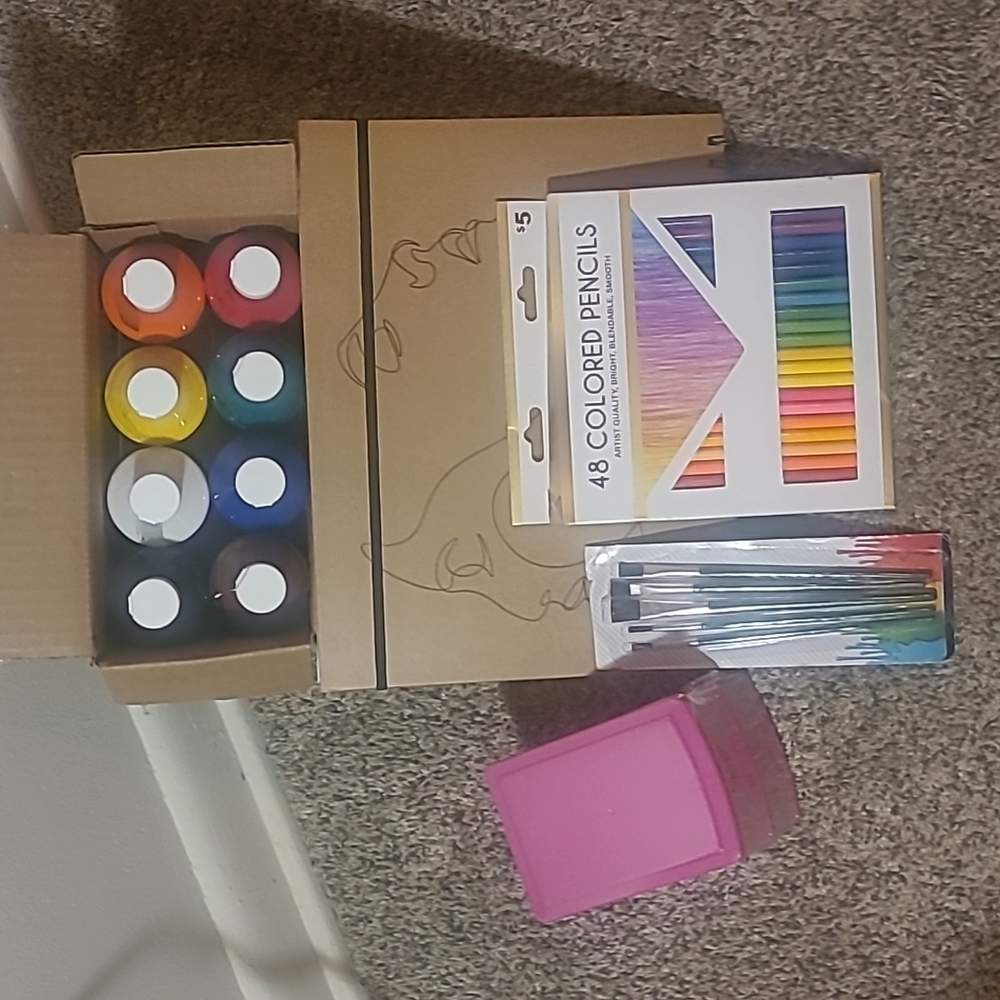 NWT Paint set Artist's Tools